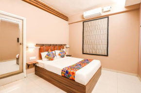 FabHotel Arastu Plaza - Nampally